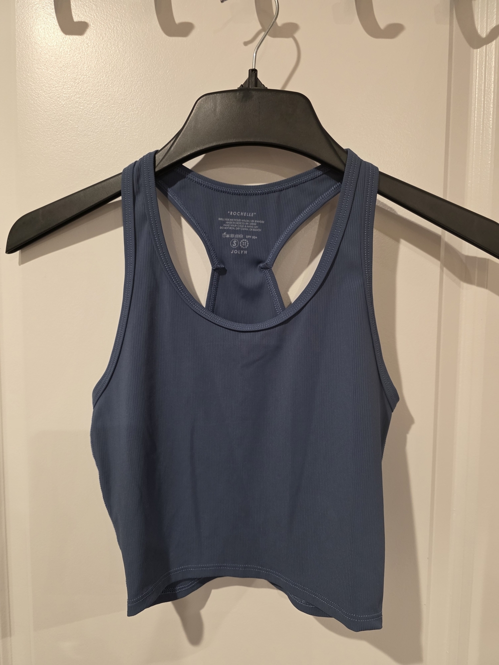Jolyn Clothing Rochelle Basic Crop Top